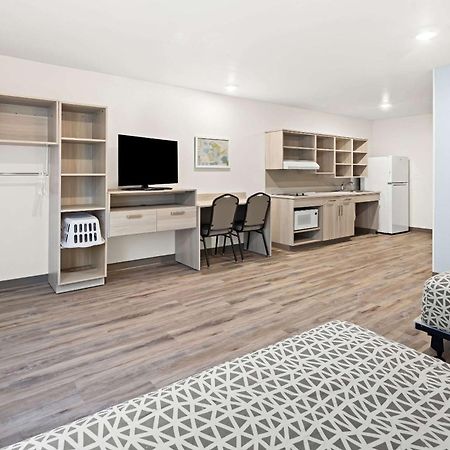 Woodspring Suites Billings Exteriér fotografie