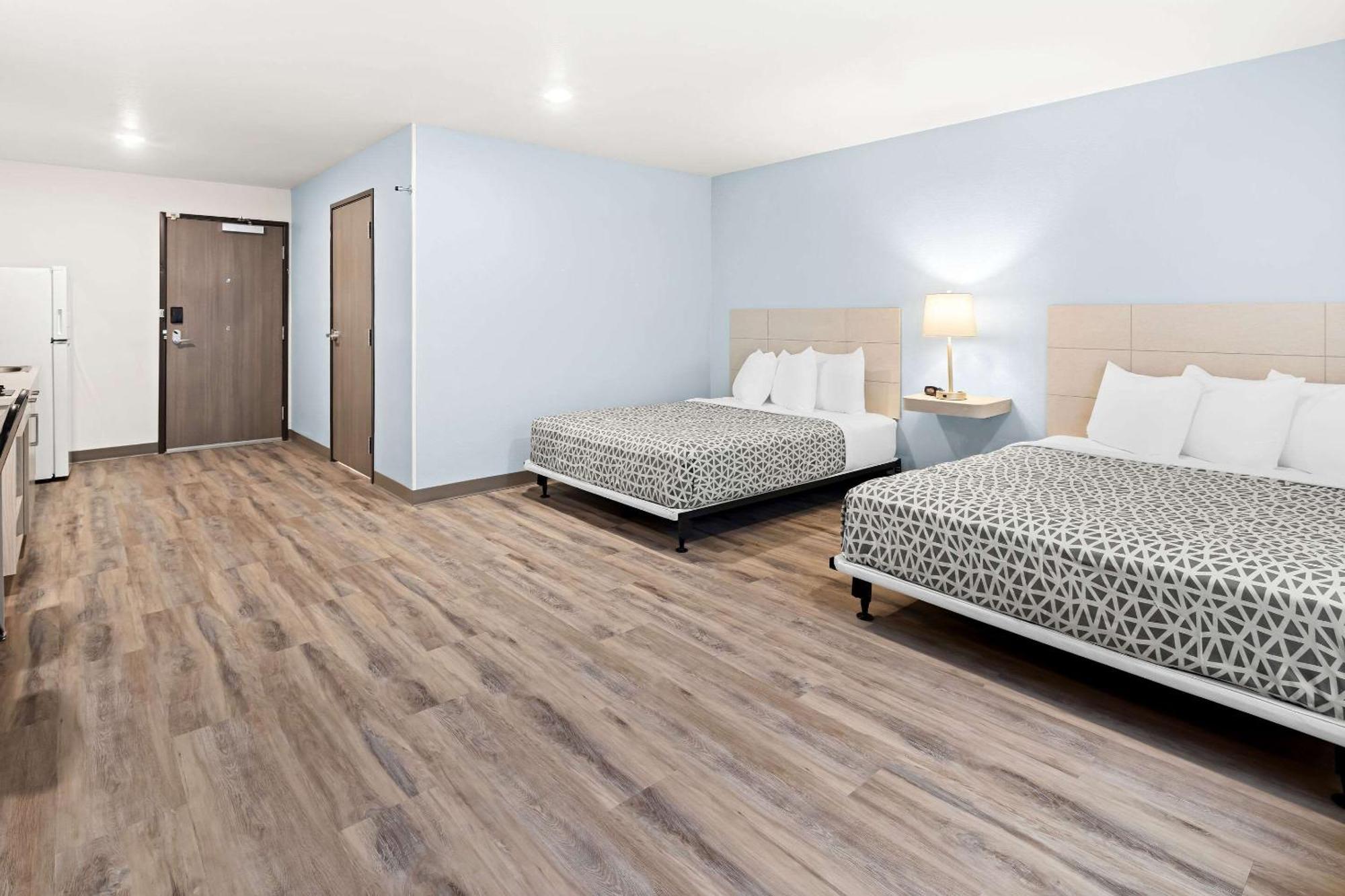 Woodspring Suites Billings Exteriér fotografie