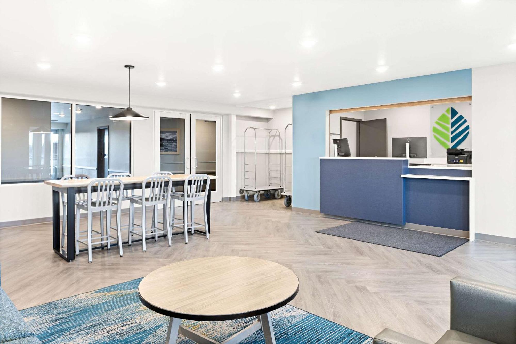 Woodspring Suites Billings Exteriér fotografie